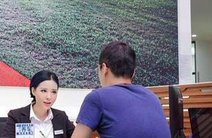 AISS爱丝(钻石版) – 私拍揭秘：文静穿上肉色紧身裙后的气场，果然霸气侧漏。