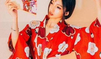 壁纸时间：叛逆少女在果团网，被禁忌之色包围