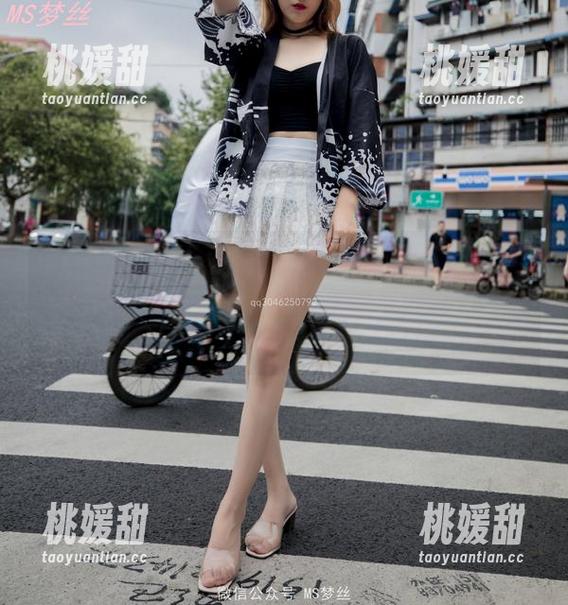 MSLASS梦丝女神 - 家居小淑女的写真奇迹——玥玥教你如何把家变成网红打卡地！