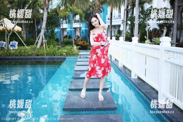 MyGirl美媛馆 - 王馨瑶yanni最新短裙图册，谁说清纯不能撩人？