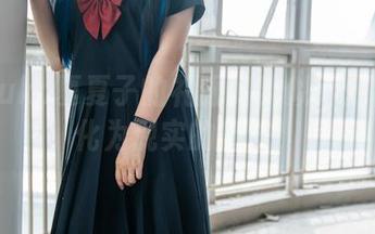 Natsuko夏夏子的礼服如梦似幻：将资源化为现实的魔法！