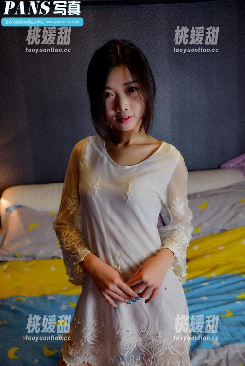 PANS写真 - 汐汐的私拍大揭秘：吊带美图的另类玩法
