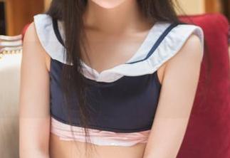 TouTiao头条女神 – 来看的福利，萌琪琪与校服的奇妙图片旅程！