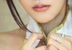 TuiGirl推女郎 – 定制黑色风情：于大小姐写真里的神秘诱惑