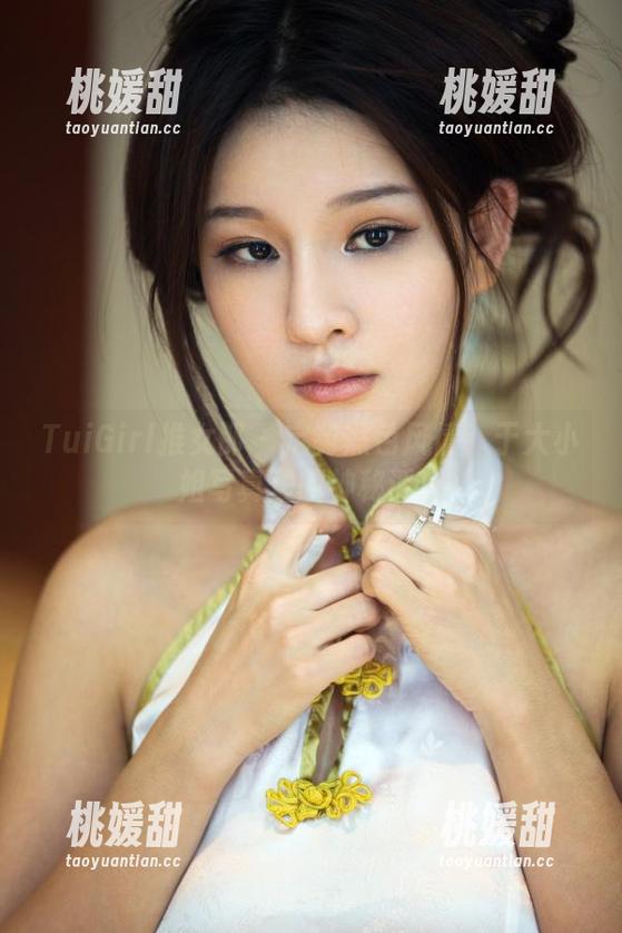 TuiGirl推女郎 - 定制黑色风情：于大小姐写真里的神秘诱惑