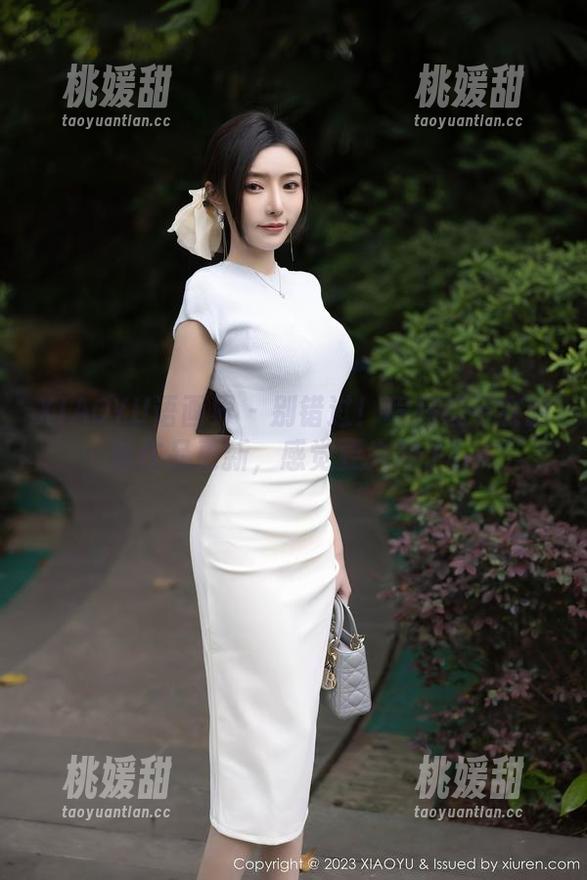 XIAOYU语画界 - 别错过！程程程毛衣的新作品更新，感觉要失控了！