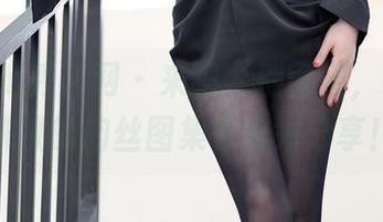 Xiuren秀人网 – 来吧，别害羞，明日花桃桃的肉丝图集等你来分享！