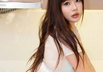 Xiuren秀人网 – 水水er的秘书合集：每一张图片都有自己的小情绪，别问我怎么知道。