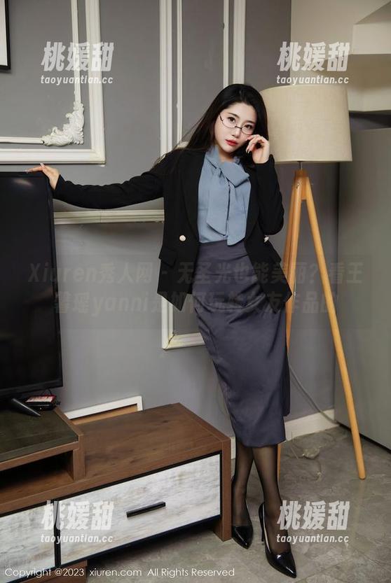 Xiuren秀人网 - 无圣光也能美丽？看王馨瑶yanni是如何玩转女友作品的