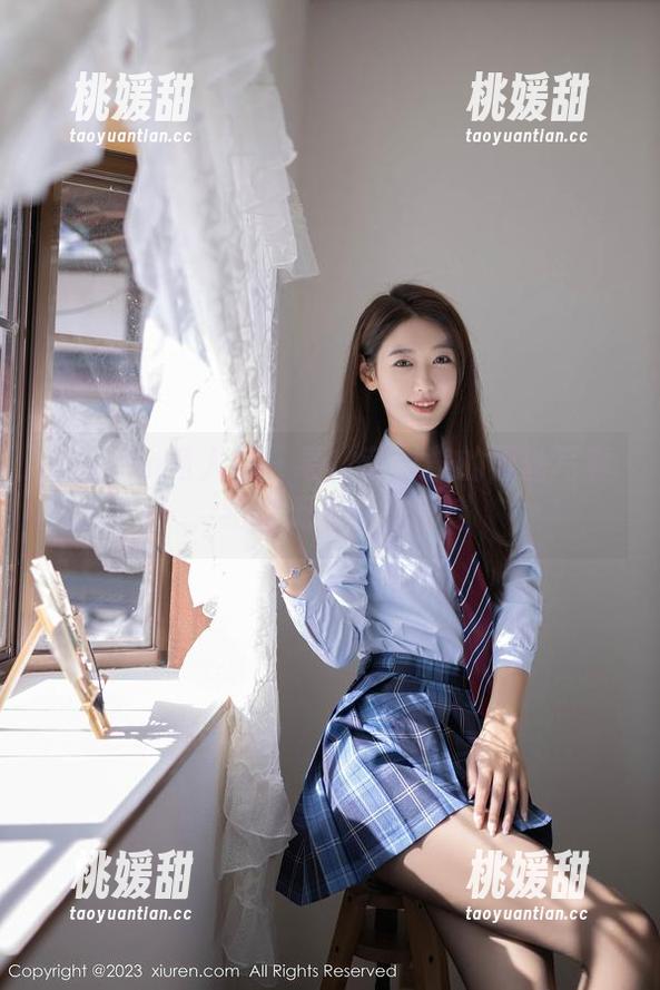 Xiuren秀人网 - 看！萌白酱的黑丝写真，绝对无圣光的诱惑