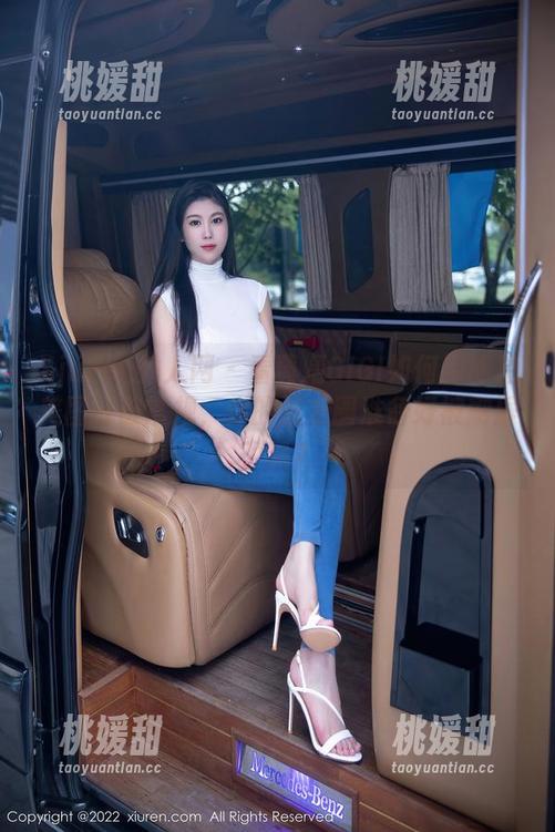 Xiuren秀人网-黄婧GIGI Xiuren秀人网 - 看黄婧GIGI如何用旅拍美图打破常规,你的朋友圈准备好被刷屏了吗?