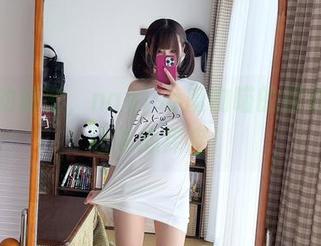 白色的秘密，nagisa魔物喵的福利图片让你心痒痒！