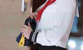 这就是yuuhui玉汇(kokuhui)的魅力，全套吊带图片抢眼到无处藏身！