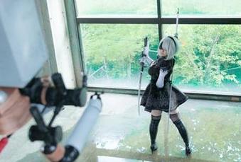 サク(saku)红裙，那个瞬间的写真合集，让我想起了初恋的味道。