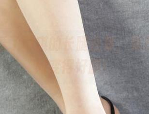丽柜 – 看了司琪的长腿合集，真是心情瞬间变得好腿！