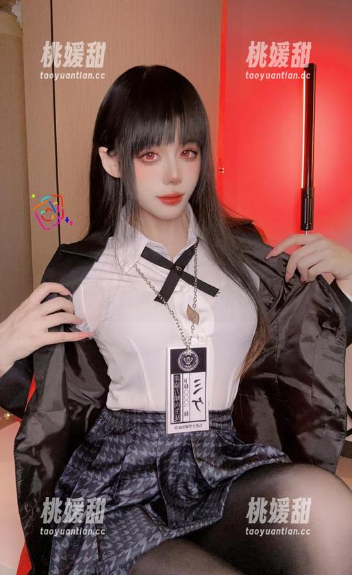 九言 听说没看过九言的白色体操服写真,图片中藏着满满的夏日情愫。