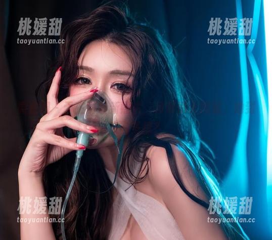 微密圈 - 于芷晴最新照片，吊带照大揭秘，她到底有多撩？