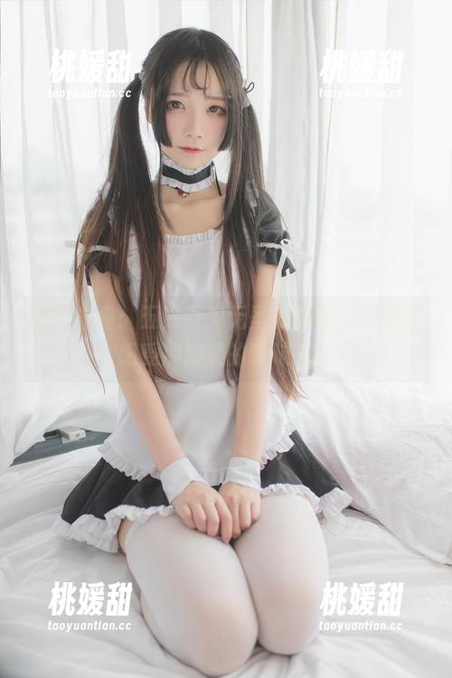 明日方舟：五更百鬼无圣光写真，一起来感受那淡淡的暧昧吧！