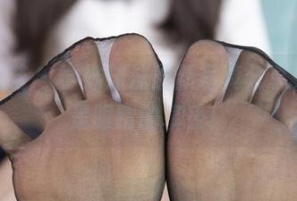 南国足艺 – 学妹沫沫最新写真分享，简直是眼睛的享受！