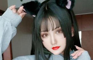 江湖传闻，夏鸽鸽不想起床办公室OL写真，套图里的潜在危机感
