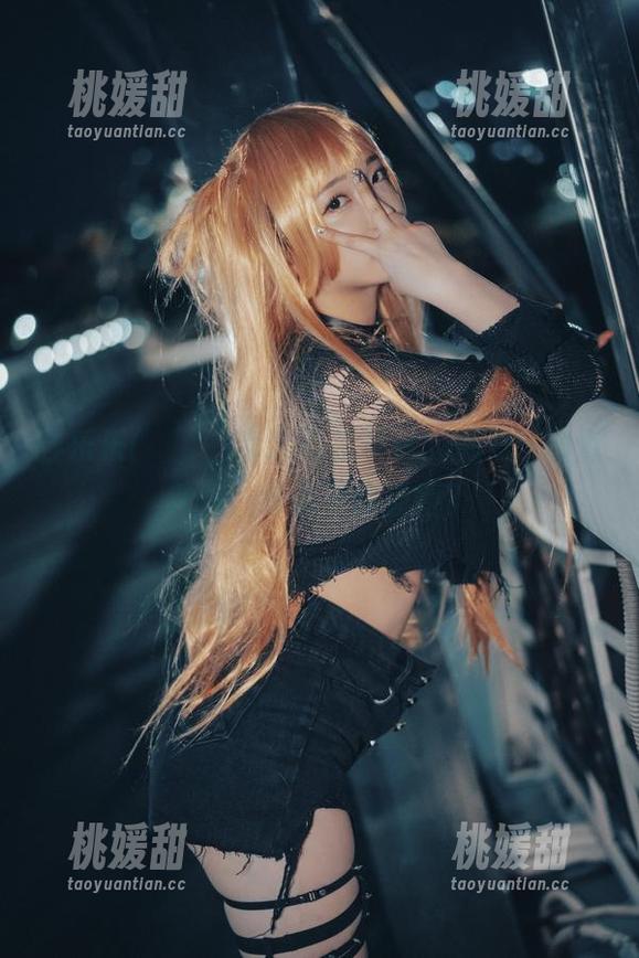 孙乐乐(손예은)套装私拍写真，魅力与幽默并存，谁说不能兼得？