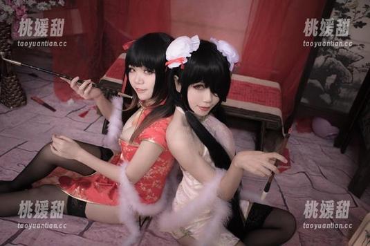 海边暴走：宅夏yoko与海浪亲密接触的图片作品