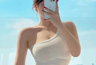 微密圈 – 安妮yoo的空姐写真，与福利一起飞翔