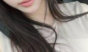 微密圈 – 小芯酱直播视频私拍套图专区：小心心脏承受不起！