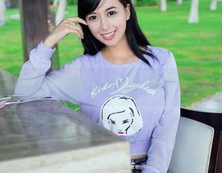 推女郎 – 冲击感官的福利：王依萌纯白写真，想不想看看？