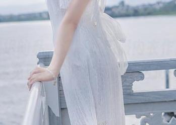 星之迟迟的私人订制水手服内衣作品集，居然免费，毛衣也可以这么俏皮？
