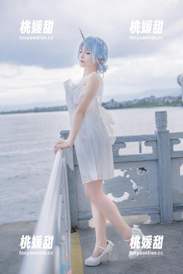 星之迟迟的私人订制水手服内衣作品集，居然免费，毛衣也可以这么俏皮？