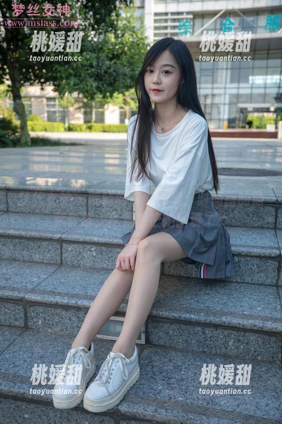 梦丝女神 - 晓晓的礼服合集：时尚圈的隐藏套路，我竟然被她圈粉了！