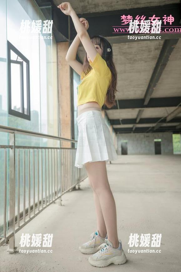 梦丝女神 - 香萱的护士奇幻之旅：在线分享那些图片中的她！
