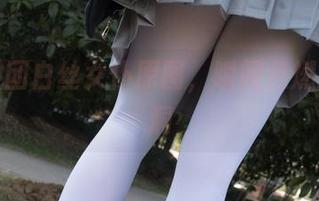 森萝财团白丝女仆原图，瞬间点燃我的脑洞