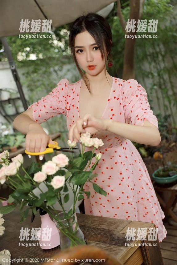 模范学院 - 萌琪琪Irene的体操服魅力分享，难道运动真的可以这么撩？