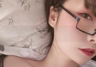 万圣节的魅力：次屁啦写真图包带你感受节日的幽默