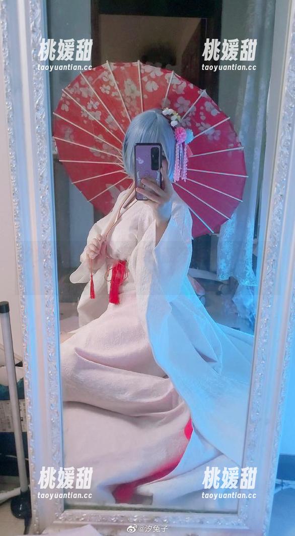 汐兔子校服全套图集：翻开制服下的青春秘密