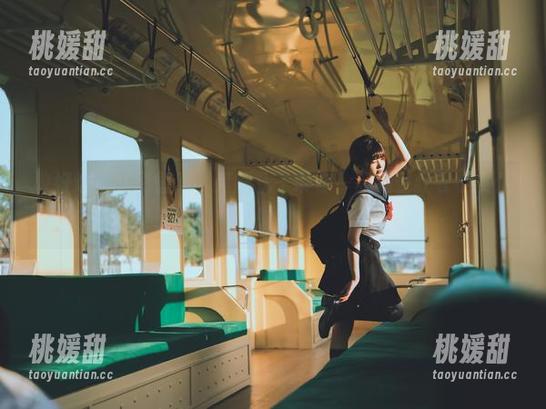 收好这份高清壁纸，河豚抚子带你一起感受红衣小女仆的魅力！