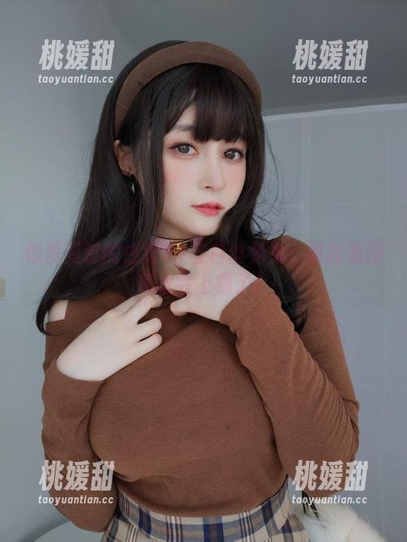 你没见过的白银81与白丝兔兔：这高清图库太会上瘾了！