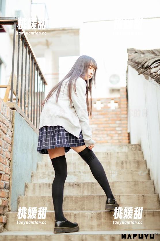 写真集精选：神楽坂真冬的夜里，你的影子