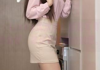秀人网 – Lucky沈欢欣：精选写真里的粉色幽梦，漫步在甜蜜的边缘。