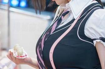秀人网 – 揭秘俞漫的花嫁：高清写真中的甜腻瞬间