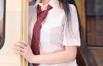 秀人网 – 安然anran女王的合集资源在线，心情瞬间美丽了，真的是写真届的绝对女神！