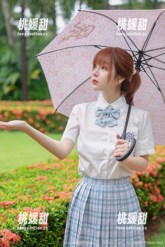 秀人网 - 想看白浅浅的浴室图集？免费的，快来看看她的魅力！