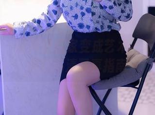 秀人网 – 如何把居家变成艺术？菲菲吃不胖的高清写真指南
