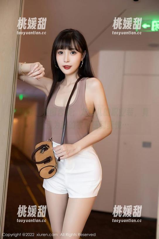 秀人网-龙雪儿 秀人网 - 美图合集:龙雪儿的职业装,竟然让我为我的衣柜感到羞愧…