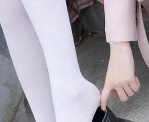 紧急企划 – 穿越百年，见希w带你看民国制服：白丝壁纸合集，随意下载！