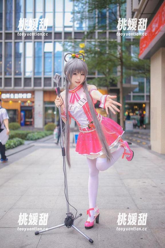 糟糕，绮太郎的最新女仆写真又让我心动不已，真的是“女仆控”的福音。