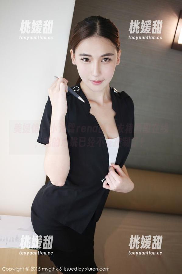 美媛馆 - 小海臀rena的连衣裙原图在线，我的心跳已经不受控制了！