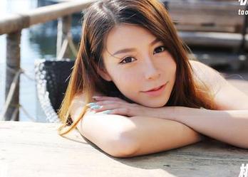 美媛馆 – 从未见过的许诺Sabrina：私房礼服合集，感觉被种草了？